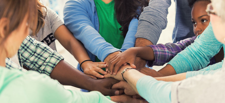 Country flags representing international patients